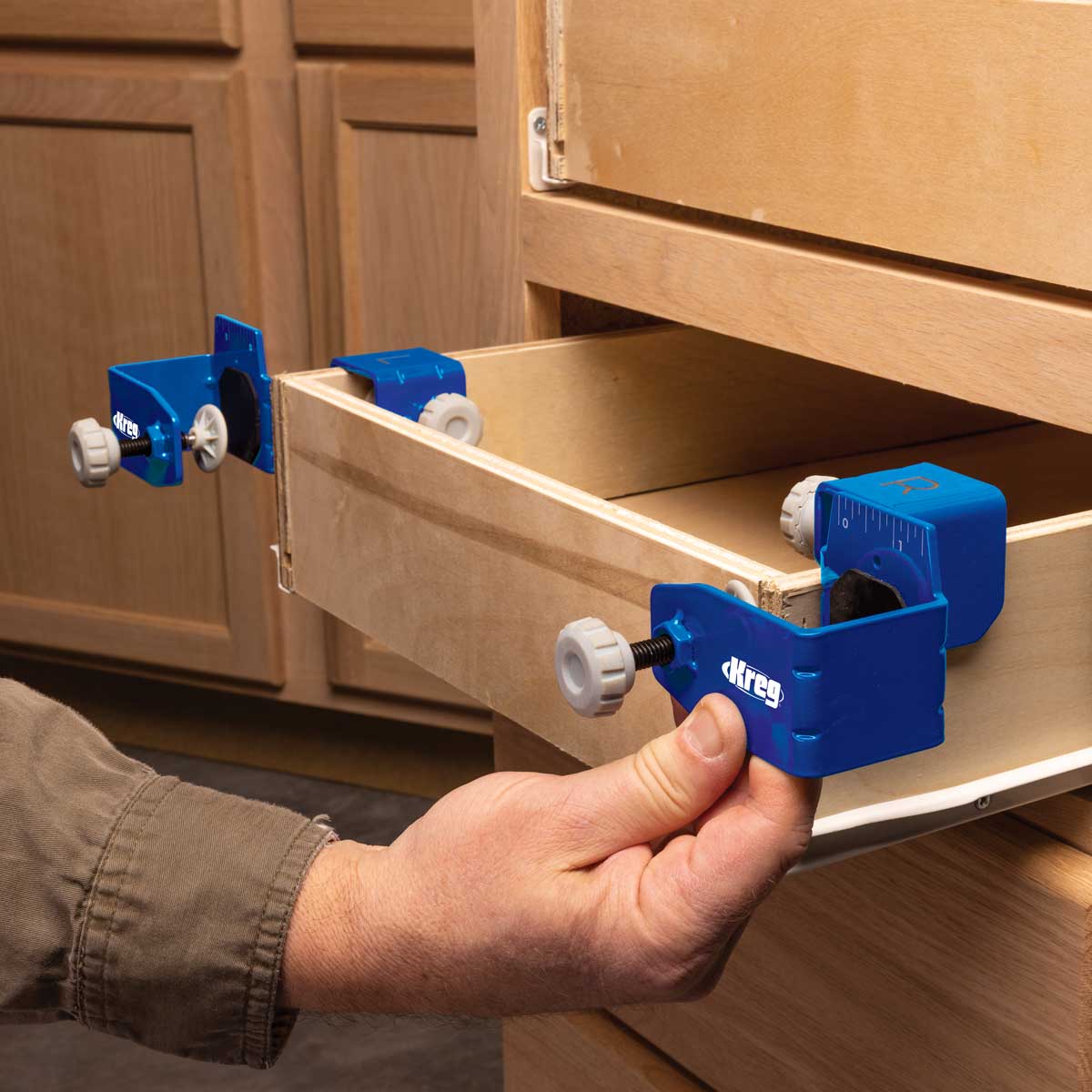 Kreg® Drawer Front Mounting Tool